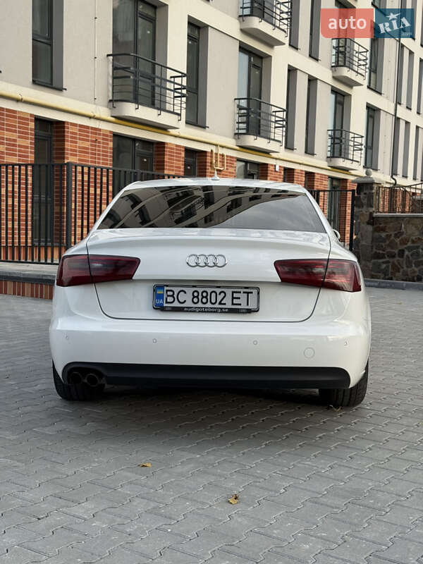 Седан Audi A6 2011 в Самборе