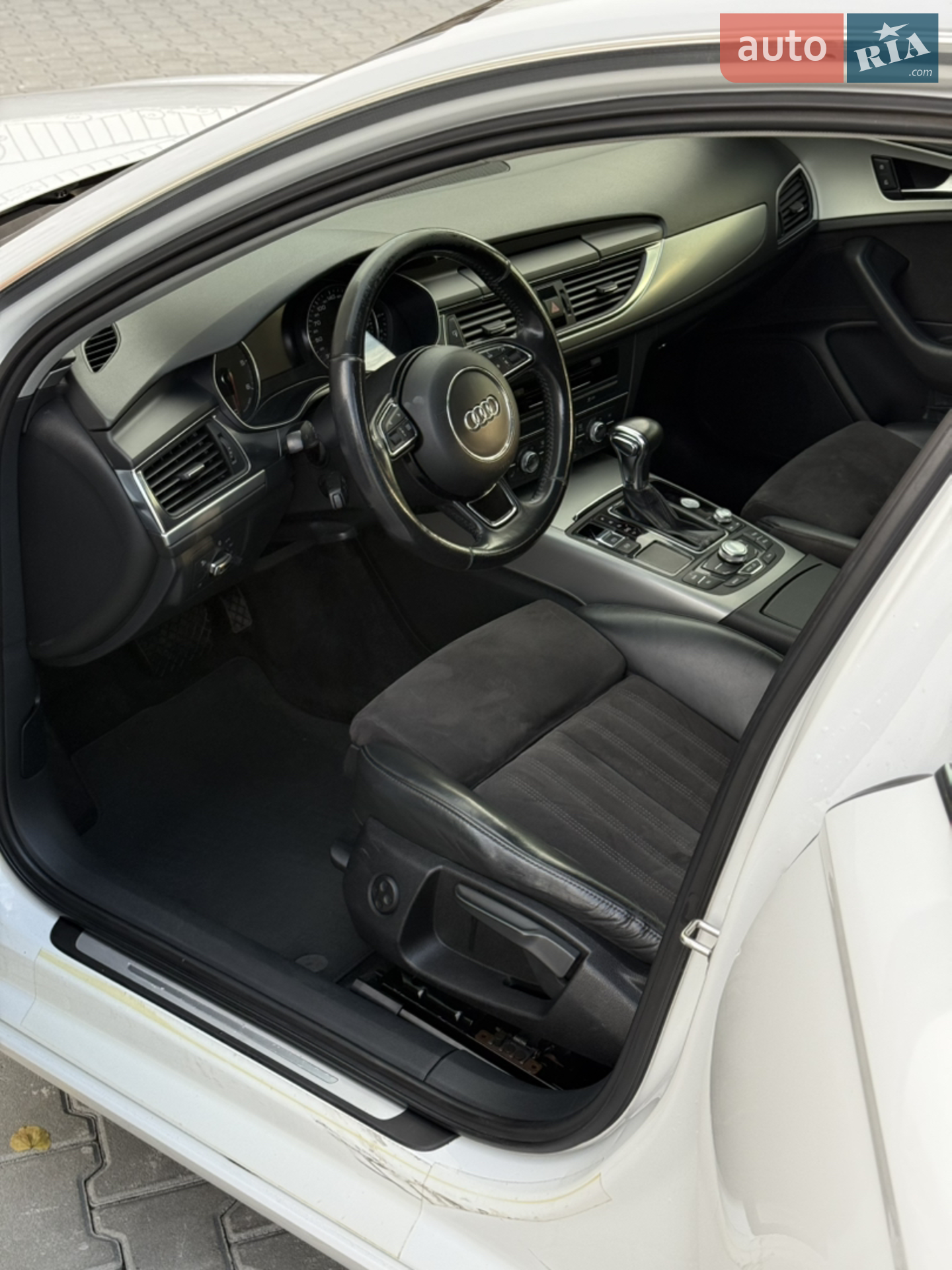 2011 Audi A6 - мініатюра 8