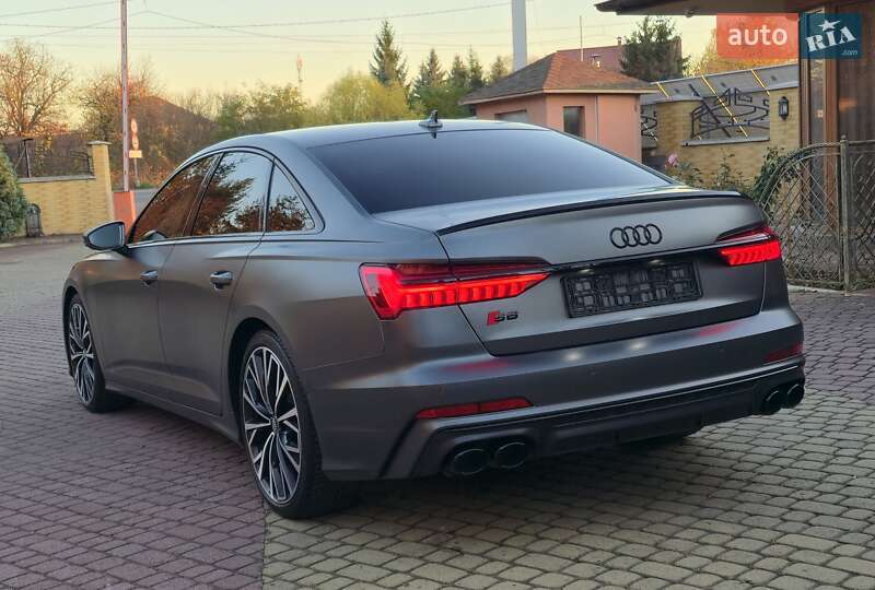 Седан Audi A6 2018 в Мукачевому