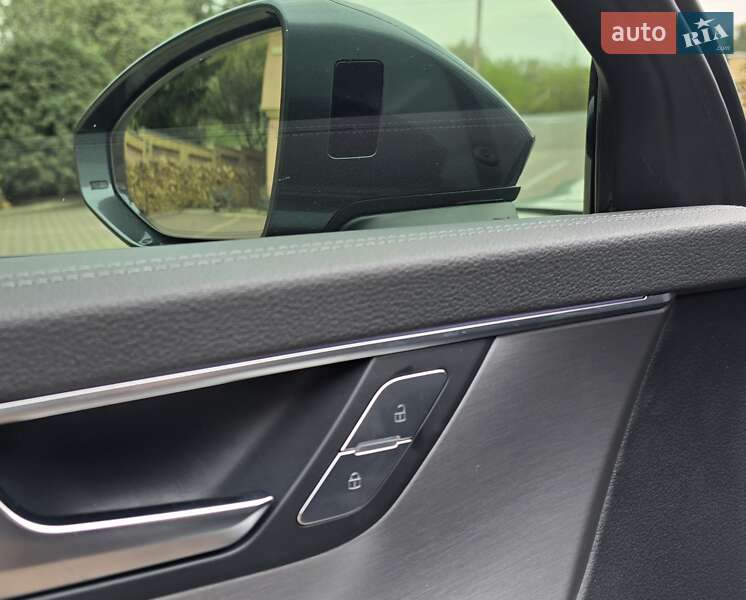 Седан Audi A6 2018 в Мукачевому