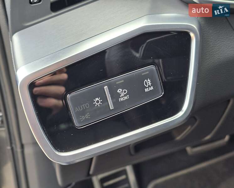 Седан Audi A6 2018 в Мукачевому