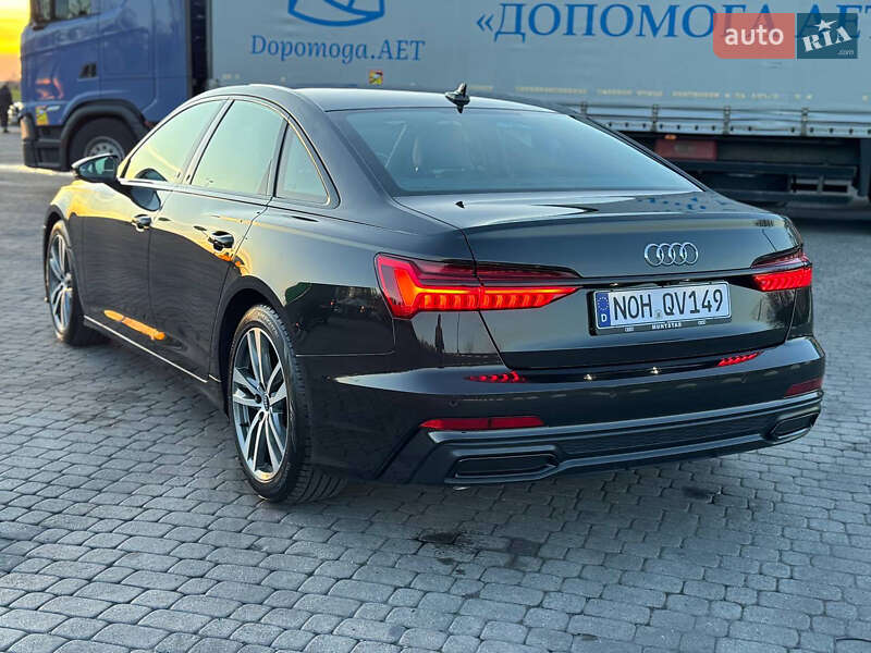 Седан Audi A6 2021 в Радивиліві