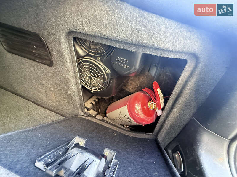 Седан Audi A6 2002 в Одесі