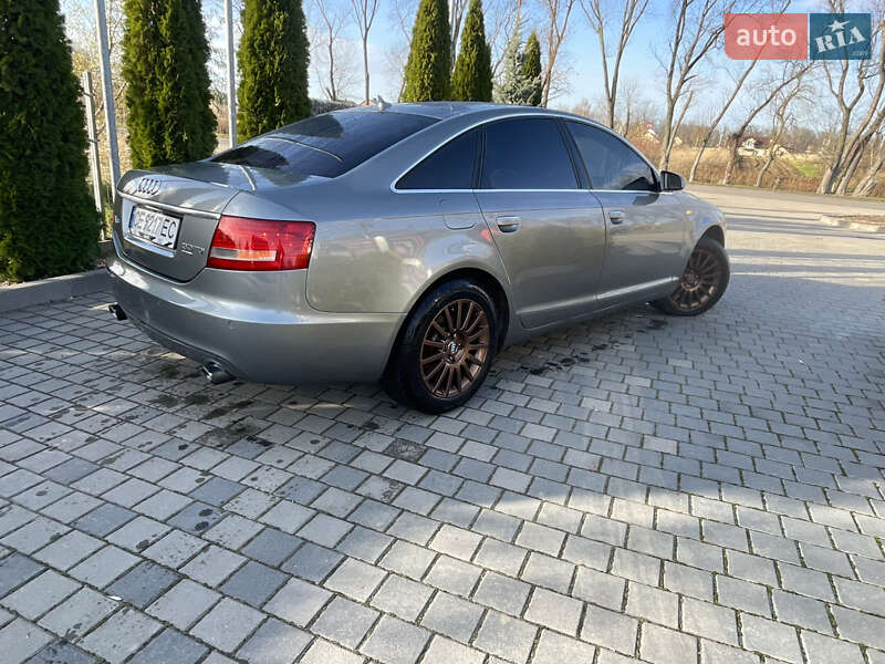 Седан Audi A6 2004 в Самборі