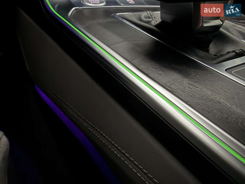 Седан Audi A6 2019 в Днепре