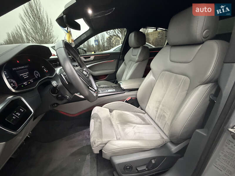 Седан Audi A6 2019 в Днепре