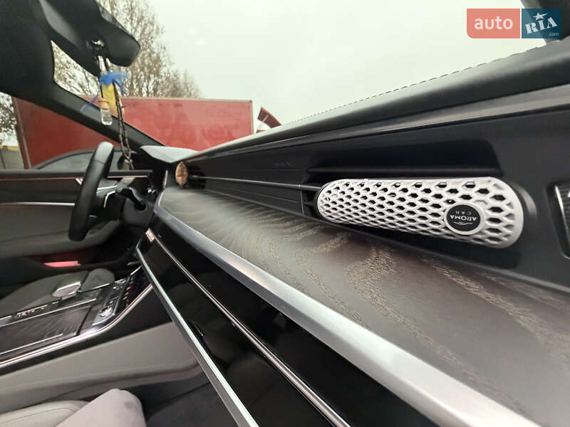 Седан Audi A6 2019 в Днепре