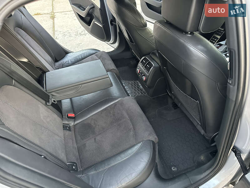 Седан Audi A6 2015 в Стрию