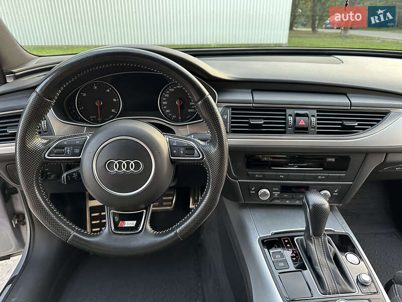Седан Audi A6 2015 в Стрию