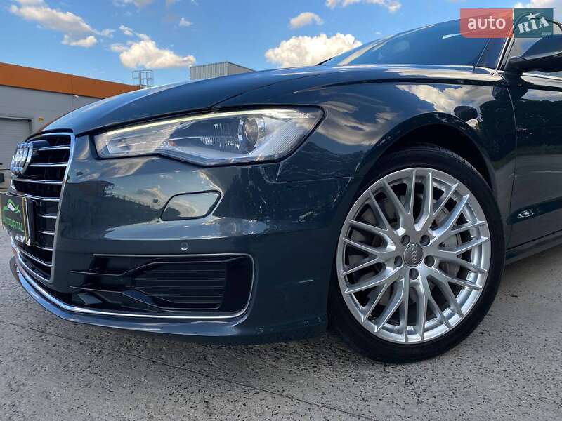 Седан Audi A6 2015 в Києві
