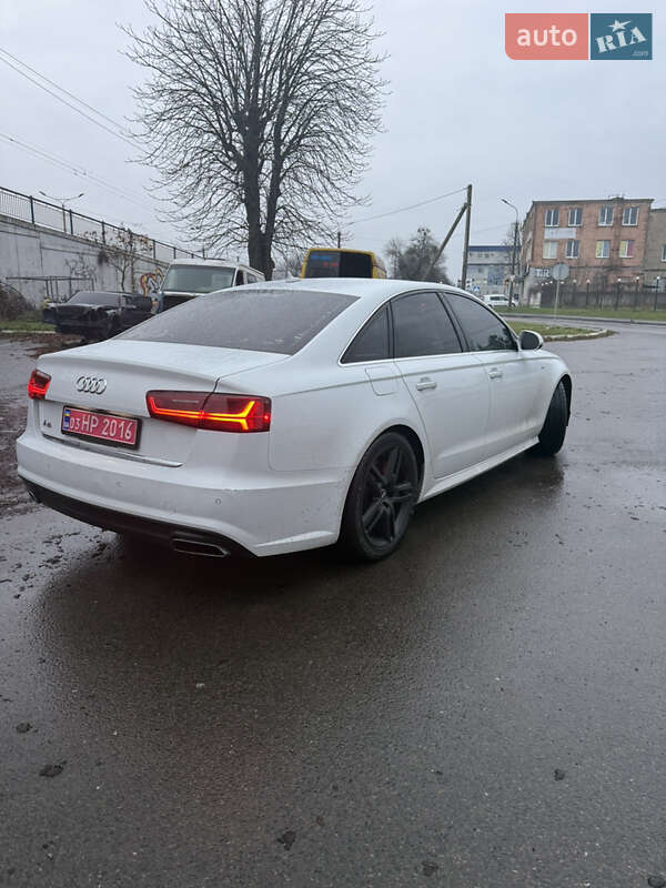 Седан Audi A6 2016 в Луцке