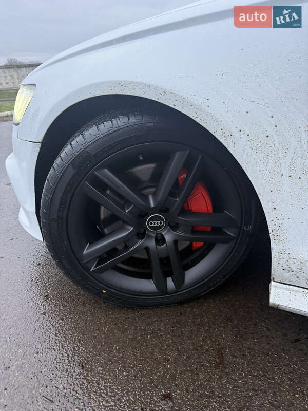 Седан Audi A6 2016 в Луцке