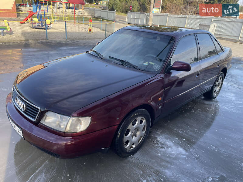 Седан Audi A6 1995 в Перемишлянах