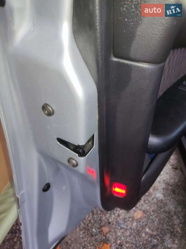 Універсал Audi A6 2001 в Чернігові