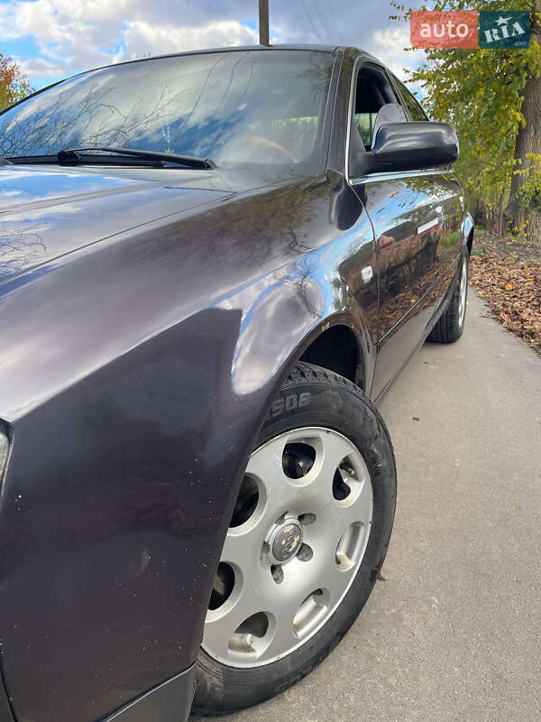 Седан Audi A6 2000 в Калиновке