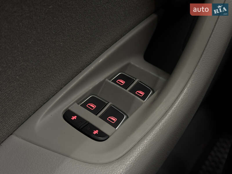 Универсал Audi A6 2012 в Николаеве