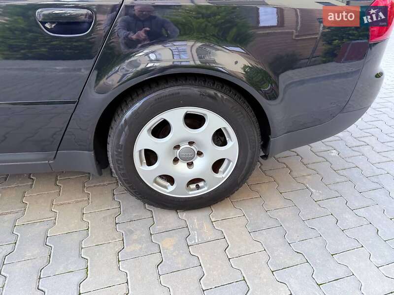 Седан Audi A6 2001 в Подільську