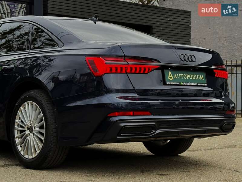 Седан Audi A6 2020 в Киеве