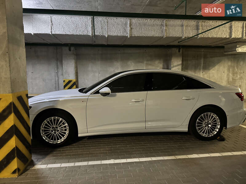Седан Audi A6 2019 в Києві фото 31 Седан Audi A6 2019 в Києві