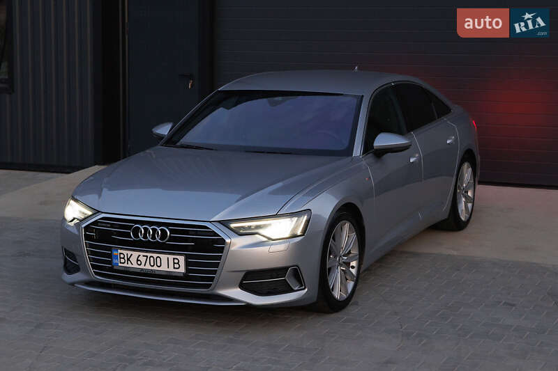 Седан Audi A6 2019 в Дубно