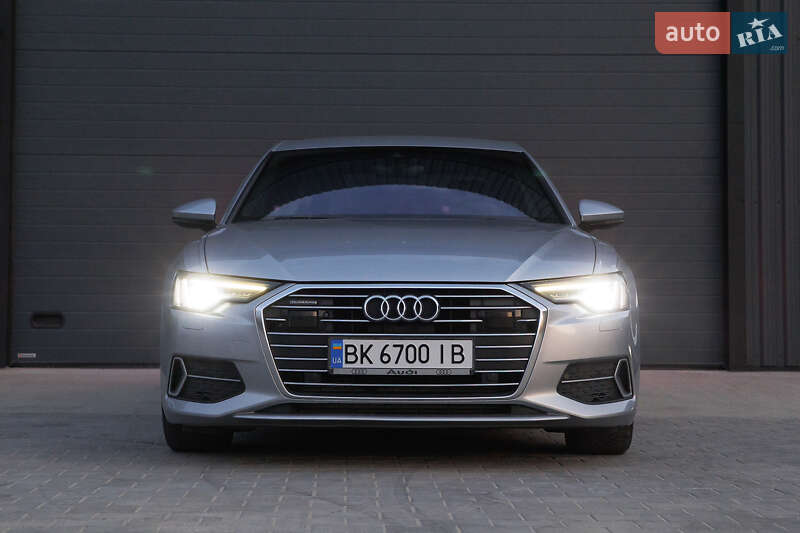 Седан Audi A6 2019 в Дубно