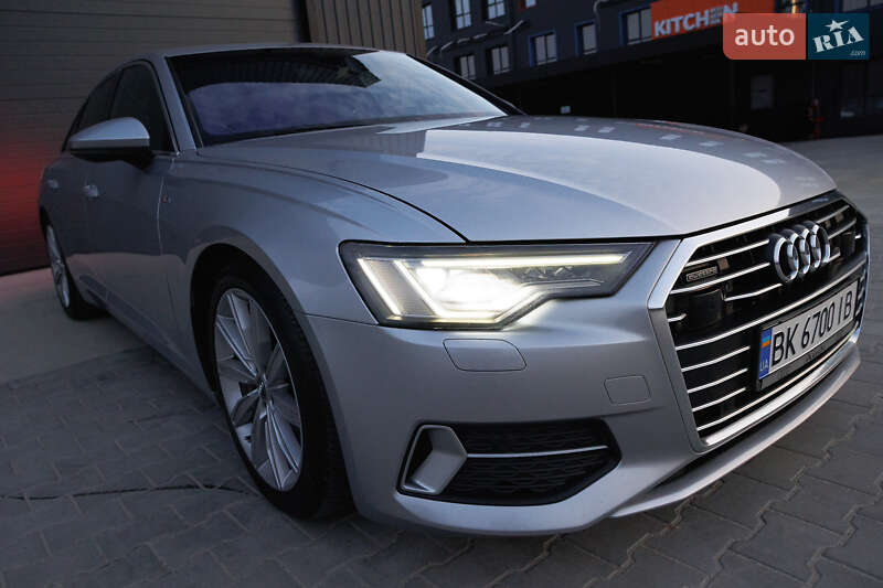 Седан Audi A6 2019 в Дубно