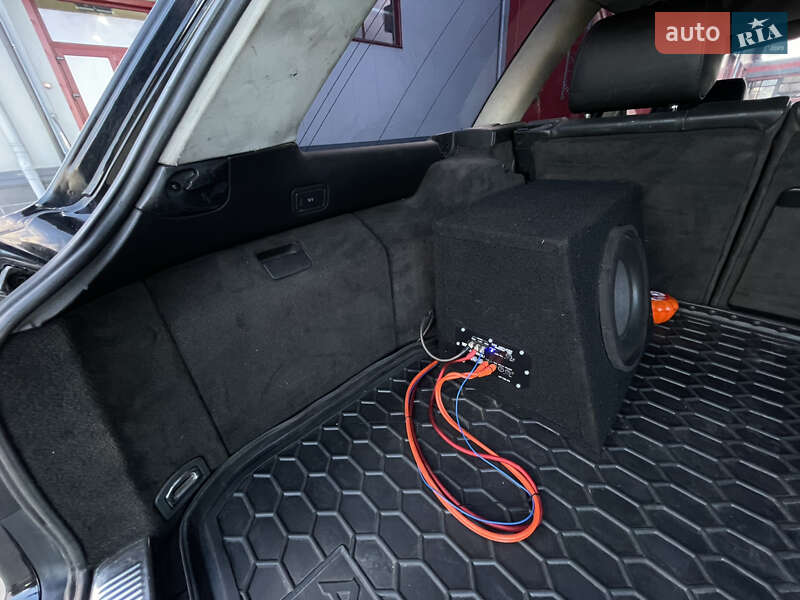 Универсал Audi A6 2004 в Ровно