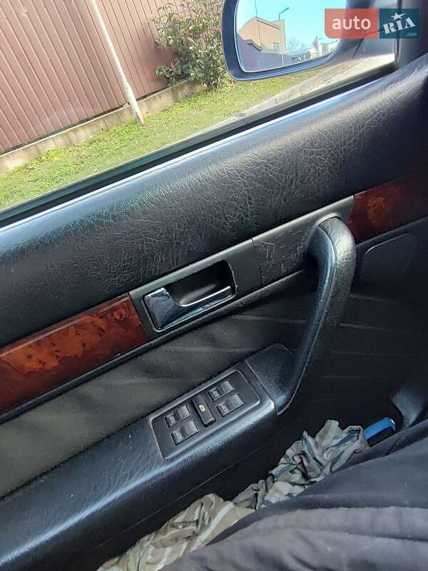 Універсал Audi A6 1996 в Брюховичах