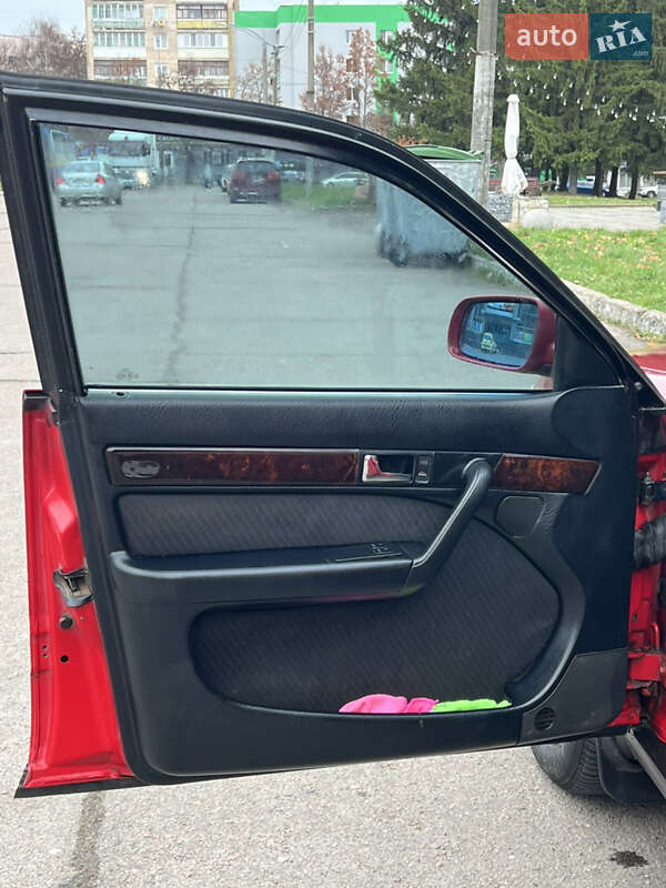 Седан Audi A6 1995 в Рівному