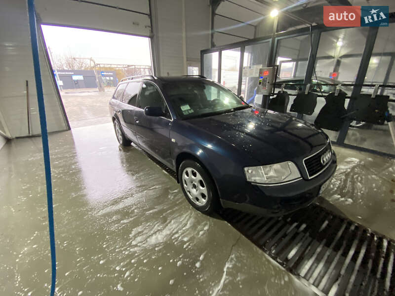 Універсал Audi A6 2002 в Звягелі