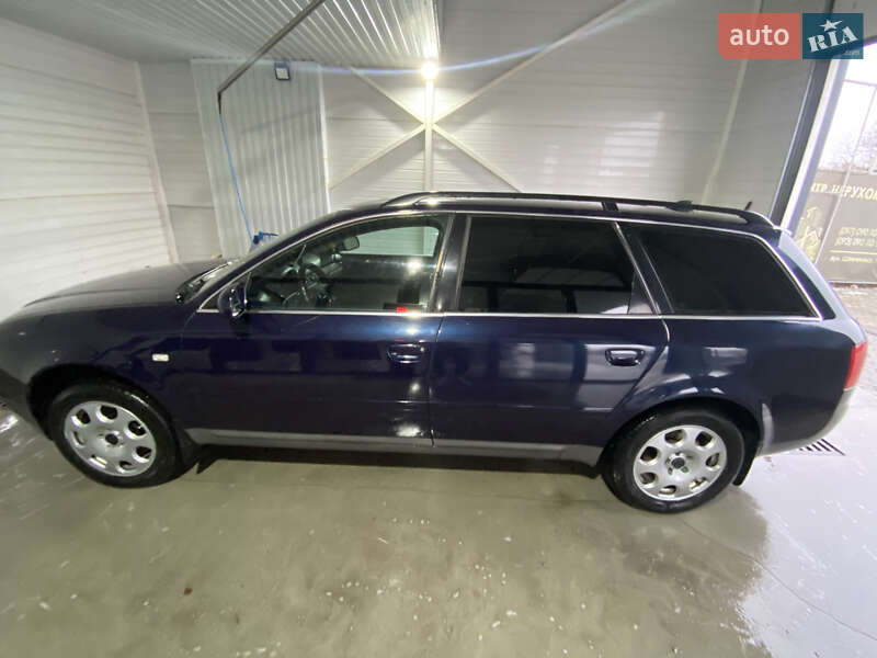Універсал Audi A6 2002 в Звягелі