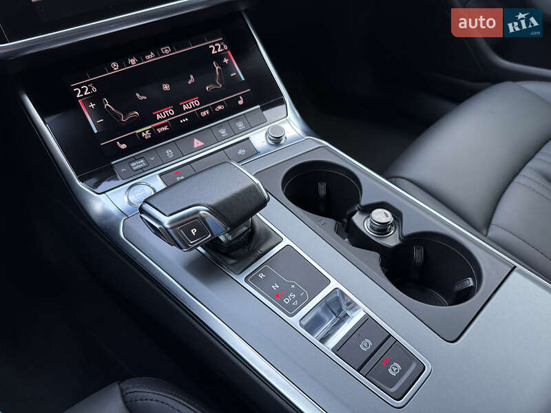 Универсал Audi A6 2019 в Ровно