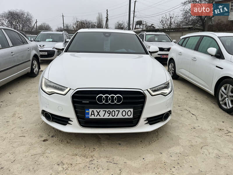 Седан Audi A6 2014 в Краснограде