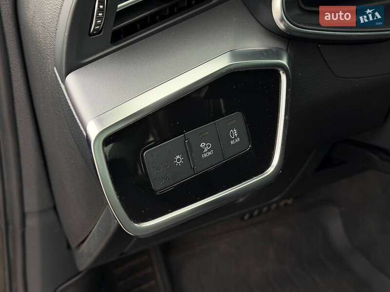 Седан Audi A6 2018 в Кривому Розі