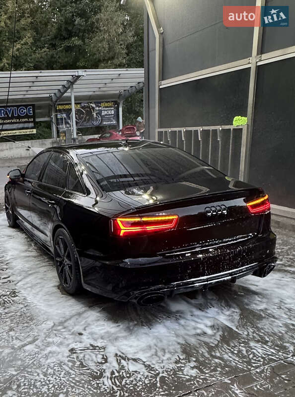 Седан Audi A6 2016 в Киеве