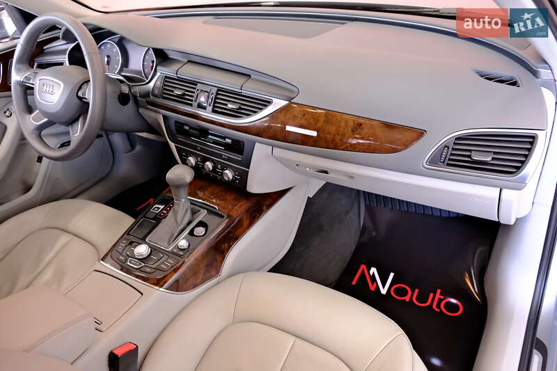 Седан Audi A6 2013 в Одессе