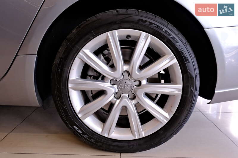 Седан Audi A6 2013 в Одессе