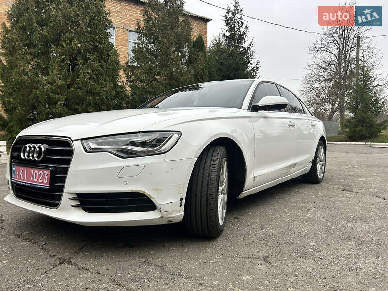 Седан Audi A6 2013 в Корсуне-Шевченковском