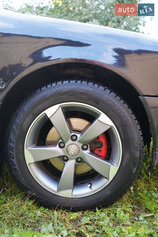 Седан Audi A6 1996 в Глухові