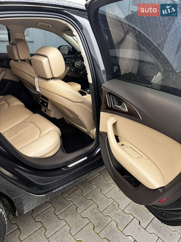 Седан Audi A6 2012 в Ровно