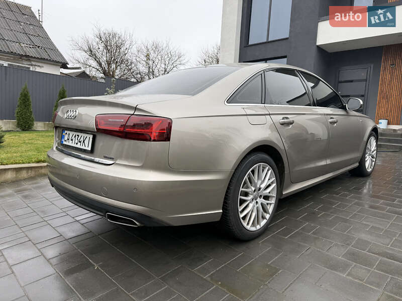 Седан Audi A6 2015 в Умані