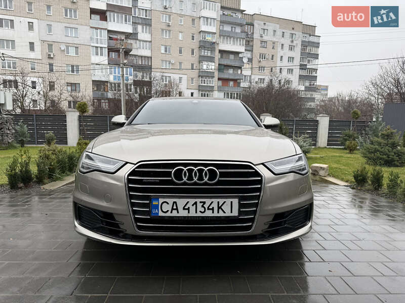 Седан Audi A6 2015 в Умані