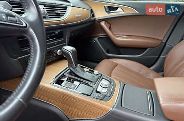 Седан Audi A6 2015 в Умані