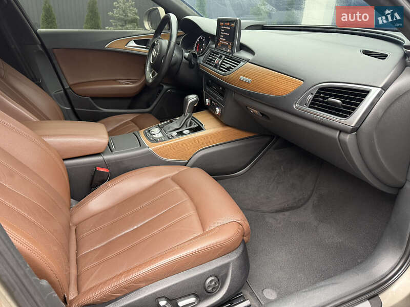 Седан Audi A6 2015 в Умані