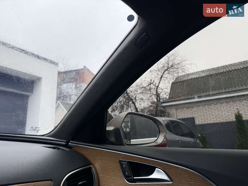Седан Audi A6 2015 в Умані