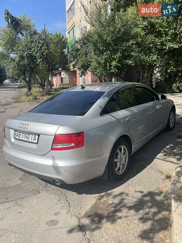 Седан Audi A6 2004 в Умані