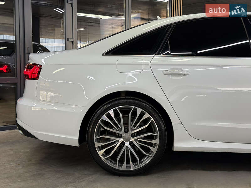 Седан Audi A6 2015 в Одессе