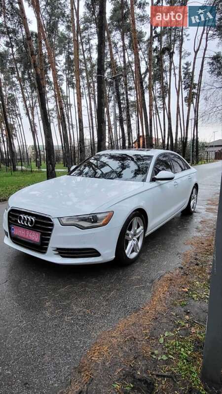 Седан Audi A6 2014 в Киеве