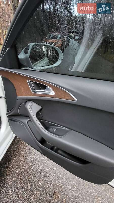 Седан Audi A6 2014 в Киеве