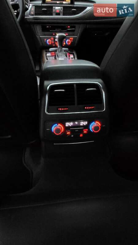 Седан Audi A6 2014 в Киеве